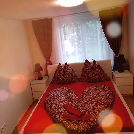 Tom Apartmans1 * Siofok